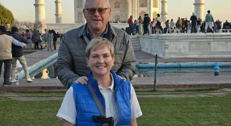 Taj Mahal Sunrise Tour India &mdash; #8