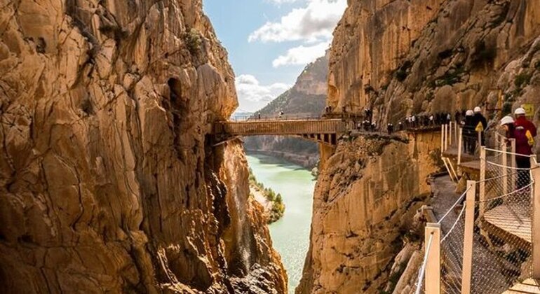 Caminito del Rey: Tickets and Shuttle Bus from El Chorro Provided by La Garganta Activa