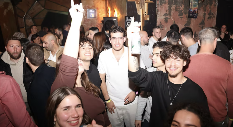 Tel Aviv : tournée des bars et visite nocturne avec shots Israël &mdash; #3