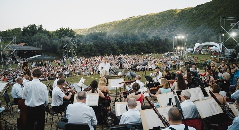 orheiul-vechi-descopera-festival-hiking-viewpoints-concert-es-1