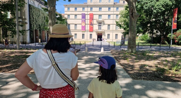 Montpellier: Self-Guided Tour "The King's Surgeon"