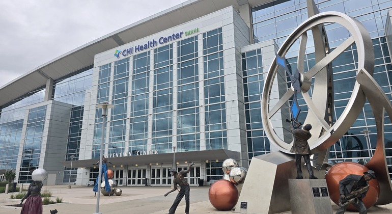 omaha-free-walking-tour-an-introduction-to-downtown-es-15