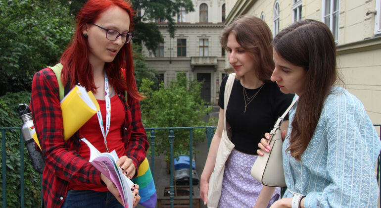 Visita guiada gratuita pela história LGBT e queer de Praga Chéquia &mdash; #8