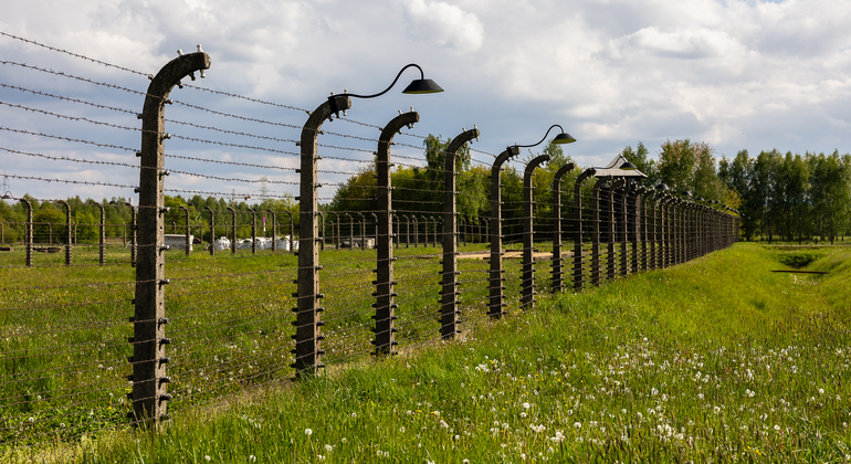 Krakow - Auschwitz, Birkenau & Monowitz: Outside the Walls Guided Tour Poland &mdash; #8