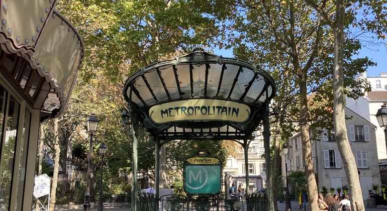 Amélie & the Art of Romanticising Paris Free Tour France &mdash; #3