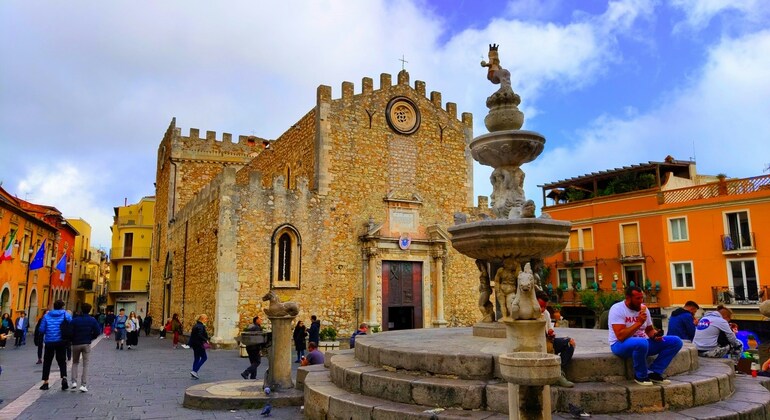A encantadora Taormina: Jogo de exploração autoguiado e passeio a pé Itália &mdash; #8