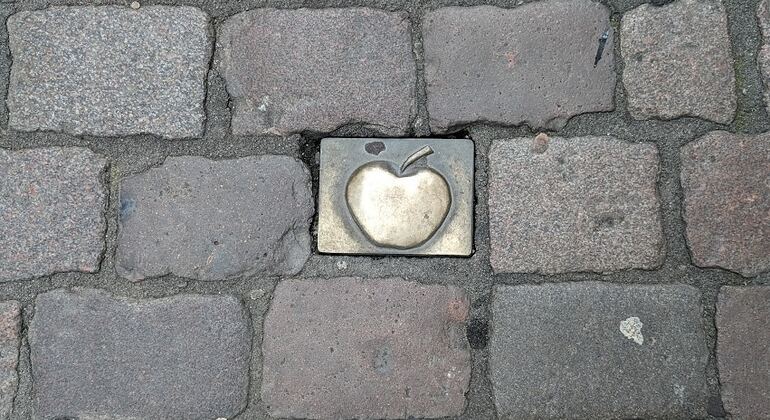 Frankfurt's Lost Waters: Self-Guided Exploration Game & Walking Tour Germany &mdash; #9