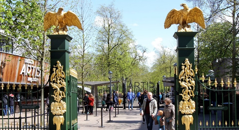Amsterdam Shadows: gioco di esplorazione autoguidato e tour a piedi Paesi Bassi &mdash; #3