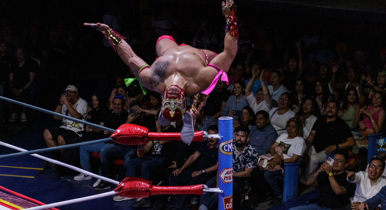 santo-ring-guadalajara-lucha-libre-experience-en-1