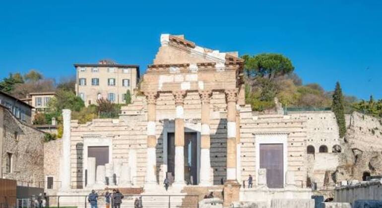 Visita guiada gratuita por las plazas de Brescia