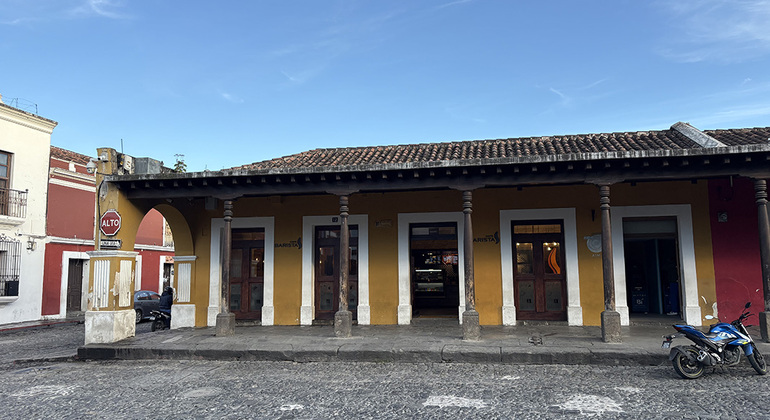 Antigua Guatemala: Paisaje de Ruinas & Volcanes Guatemala &mdash; #3