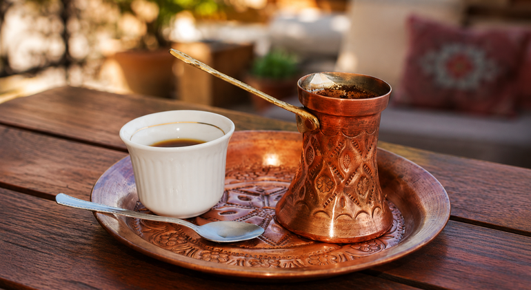 Stadtrundgang durch die Altstadt von Sarajevo mit einem ortskundigen Führer: Kaffee-Erlebnis  Bosnien und Herzegowina &mdash; #3