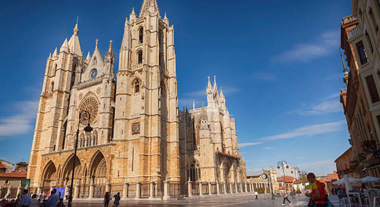 Free Rollerblading Tour of León's Historic Center Spain &mdash; #5