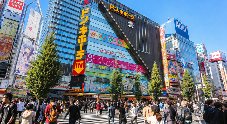 Akihabara: Visita guiada gratuita por el barrio de los otaku y la electrónica Japón &mdash; #3