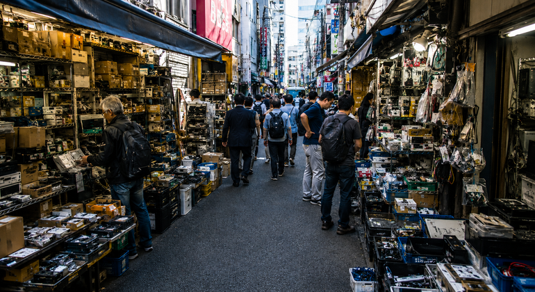 Akihabara: Visita guiada gratuita por el barrio de los otaku y la electrónica Japón &mdash; #4