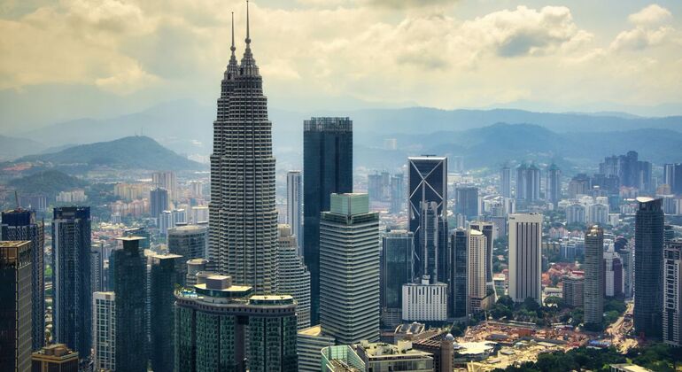 Passeio a pé por Kuala Lumpur – Do encanto colonial aos arranha-céus Malásia &mdash; #2