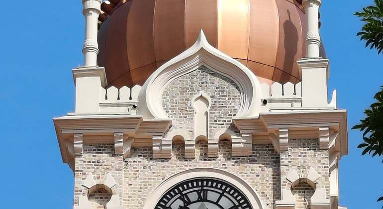 Kuala Lumpur Walking  Tour - Colonial Charm to Sky Scrappers