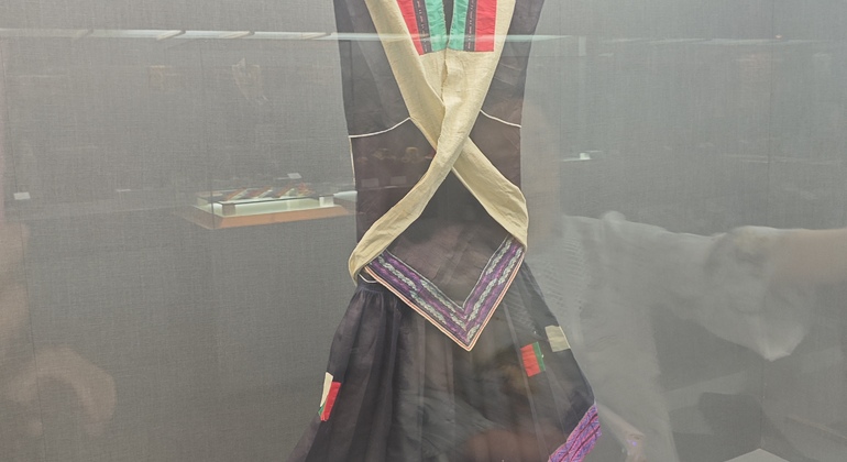 Ethnic Costume Museum Tour: Discover China's Ethnic Cultures China &mdash; #7