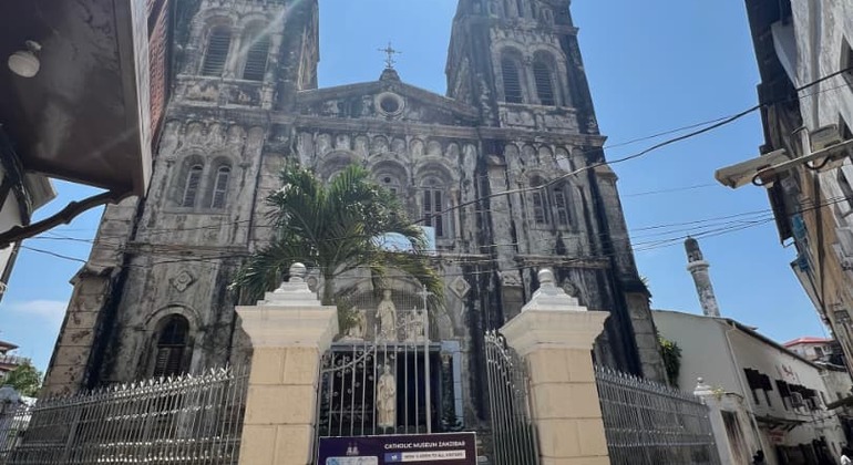 Tour guidato privato a piedi alla scoperta della storia nascosta di Stone Town Tanzania &mdash; #8