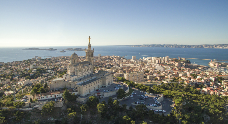 Visite libre du Monumental Marseille, France