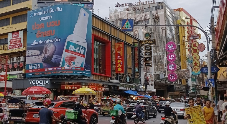 Recorrido nocturno a pie por el barrio chino de Bangkok: cultura y comida callejera Tailandia &mdash; #4