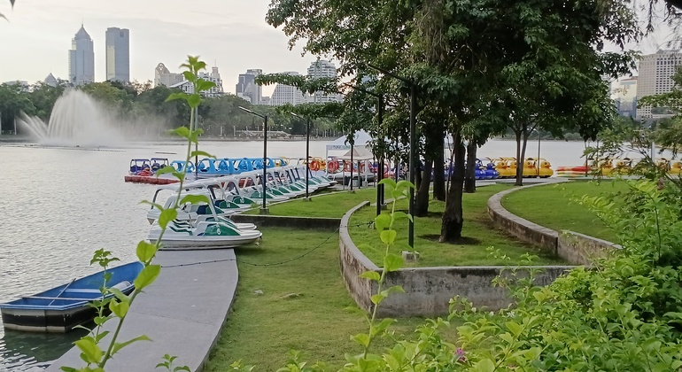 Passeggiata al tramonto a Bangkok: il lato verde e vivace di Asok e Sukhumvit Tailandia &mdash; #11