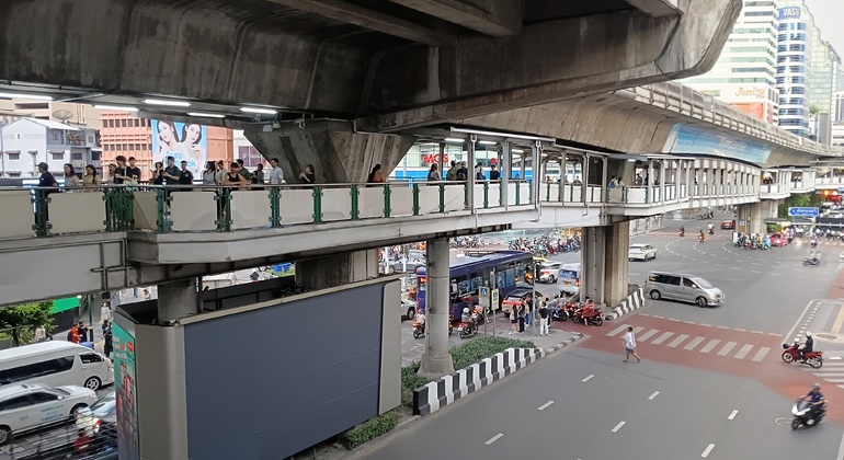 Passeggiata al tramonto a Bangkok: il lato verde e vivace di Asok e Sukhumvit Tailandia &mdash; #30