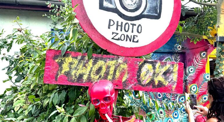 Free Tour de las Casitas de Colores a Christiania & sus Contrastes Provided by Vive Copenhague 