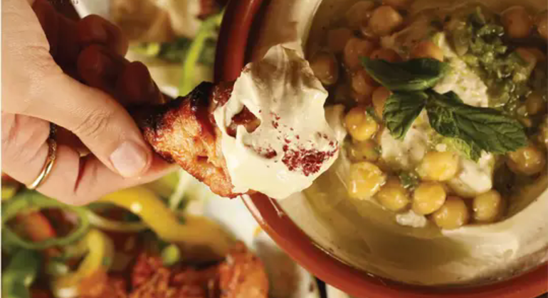 Tour gastronomico “Taste Amman”: Savora Amman  Fornito da Osama