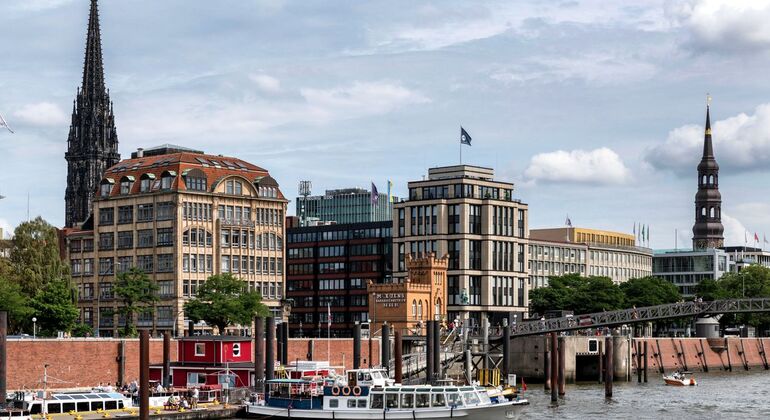 Hamburg Free Tour: Hamburg Must-Sees: The Harbor & Old Town Provided by yaiza