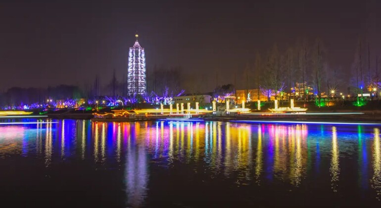 Nankín: Crucero nocturno por el río Qinhuai exterior para adultos