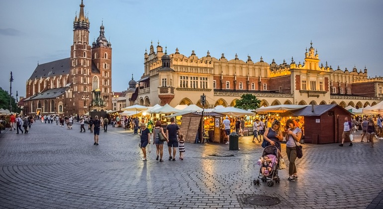 Storia e Leggende di Cracovia Tour Serale Fornito da Sofia