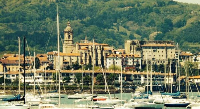 Hondarribia/Fontarrabie: Visita guiada com um verdadeiro basco (euskaldun) Organizado por Alan Abeberry