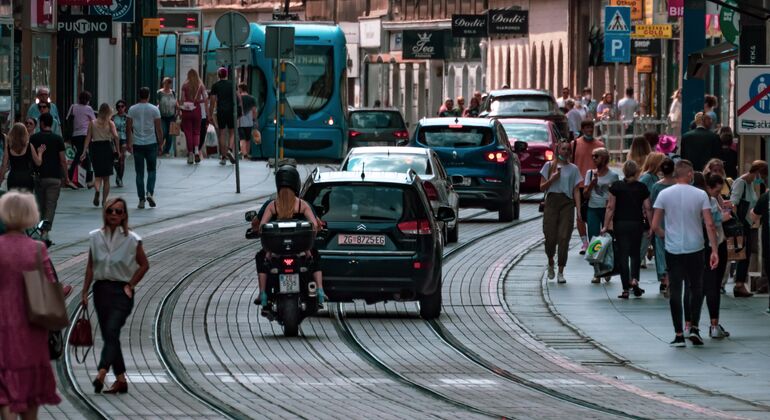 Gorilla Zagreb Free Walking Tour Croatia &mdash; #7