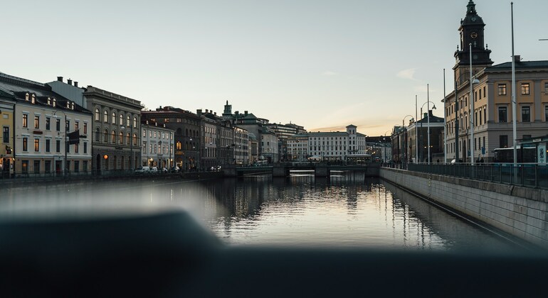 historic-gothenburg-trade-canals-culture-en-1