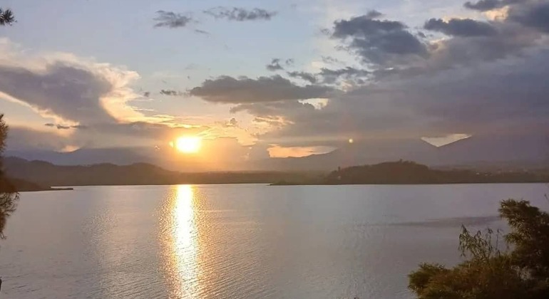 musanze-market-caves-mpenge-trails-and-isaac-waterfall-walk-en-3