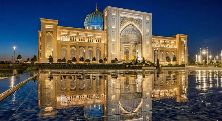 Walking Tour with a Local Guide & Metros in Tashkent Uzbekistan &mdash; #3