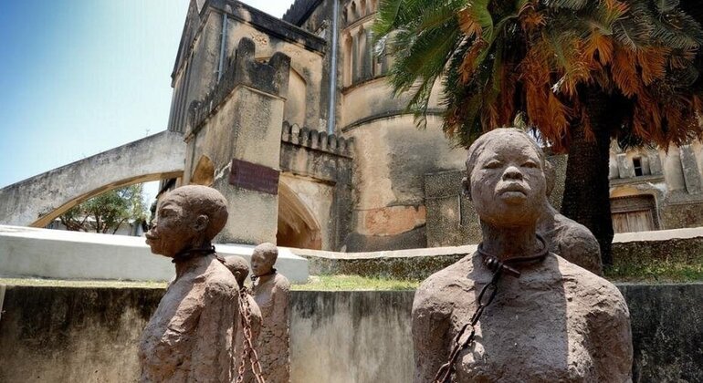 Stone Town: History, Culture & Souvenir Walking Tour Tanzania &mdash; #6