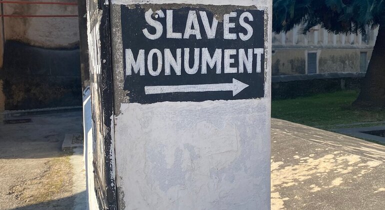 Stone Town: History, Culture & Souvenir Walking Tour Tanzania &mdash; #10