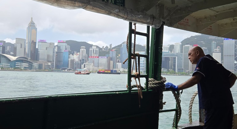 Visita guiada gratuita por Hong Kong: Star Ferry, Central y Millions Dollars View