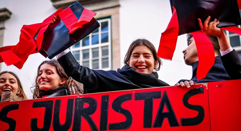 Itinerario sulle tradizioni accademiche: i luoghi simbolo di Porto e le tradizioni universitarie Portogallo &mdash; #2