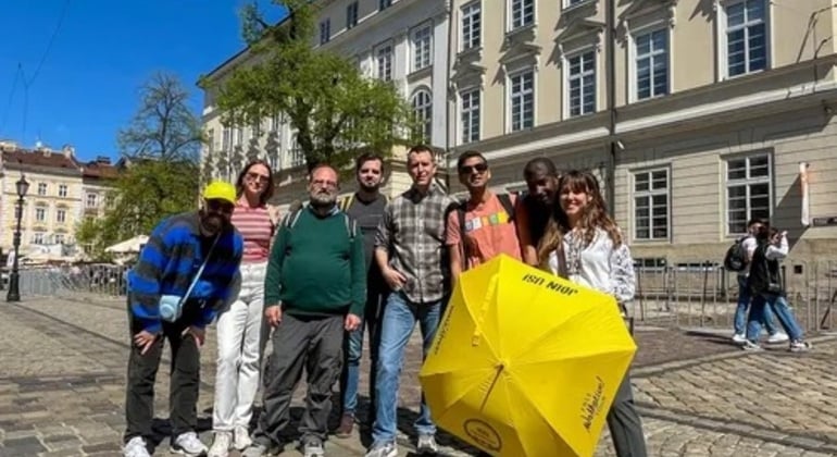 Visita guiada a Leópolis con un toque austriaco: arquitectura y palacios de la época de los Habsburgo