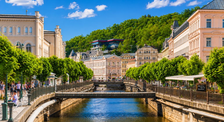 Karlovy Vary on Your Own from Prague by Bus