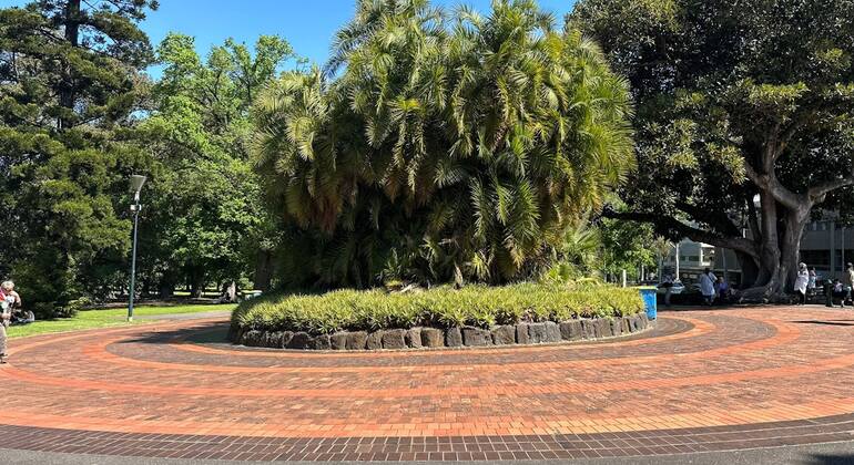Melbourne's Fitzroy & Treasury Gardens: Self Guided Exploration Game Australia &mdash; #9