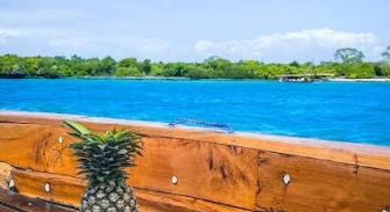 The Grand Safari Blue: Dhow Cruise, Seafood Feast & Island Discovery Tanzania &mdash; #11