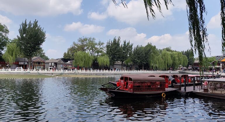 Classic City Tour: Bell & Drum Towers, Shichahai & Nanluoguxiang China &mdash; #4