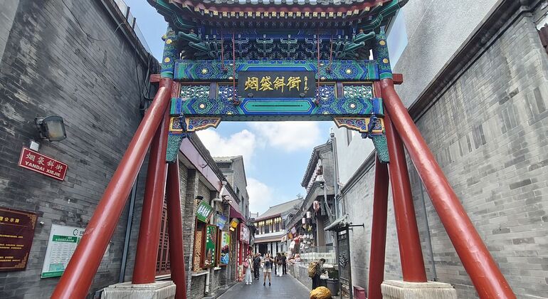 Classic City Tour: Bell & Drum Towers, Shichahai & Nanluoguxiang China &mdash; #5
