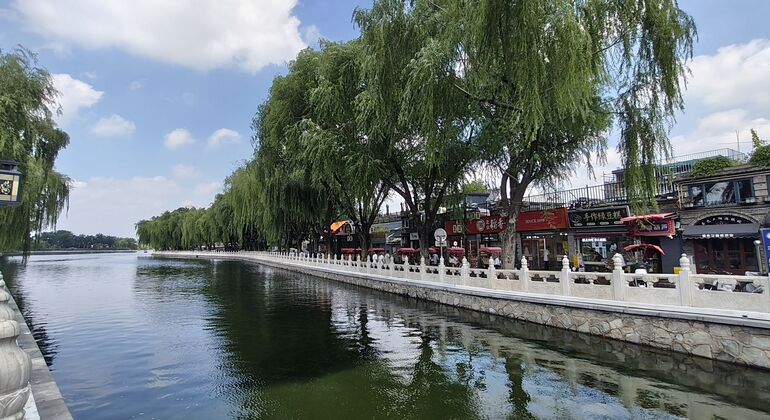 Classic City Tour: Bell & Drum Towers, Shichahai & Nanluoguxiang China &mdash; #10