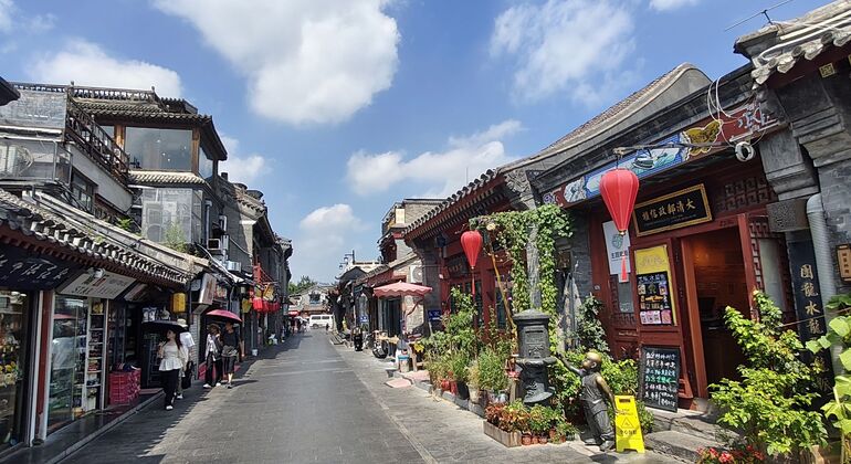Classic City Tour: Bell & Drum Towers, Shichahai & Nanluoguxiang China &mdash; #12