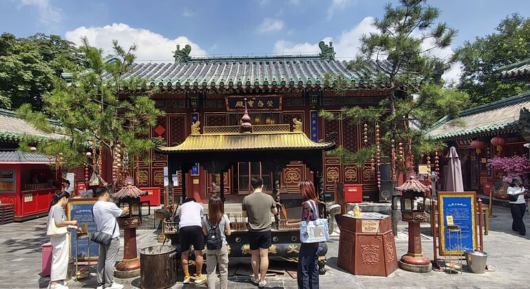 Classic City Tour: Bell & Drum Towers, Shichahai & Nanluoguxiang China &mdash; #16